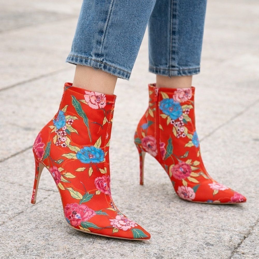 NWOT Aldo Cirelle Stiletto Sock Booties Floral Print